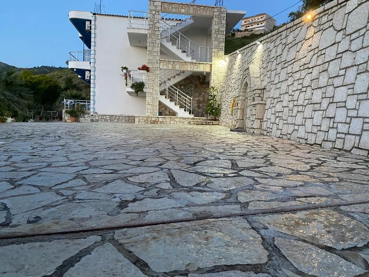 ***  Hotel Mesun Himare Albania