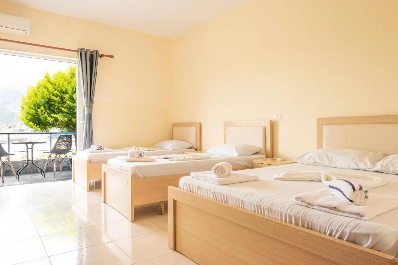 ***  Hotel Mesun Himare Albania