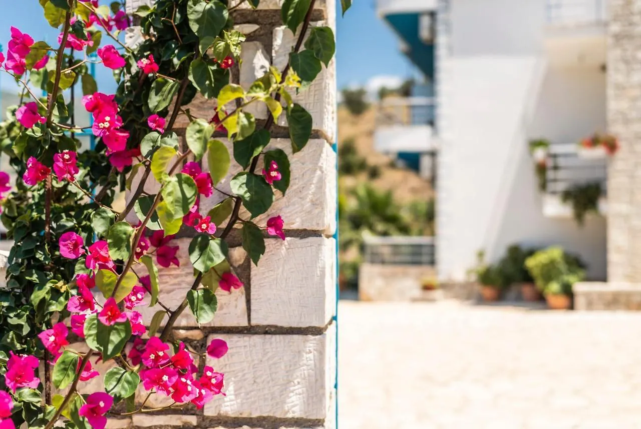 ***  Hotel Mesun הימארה אלבניה