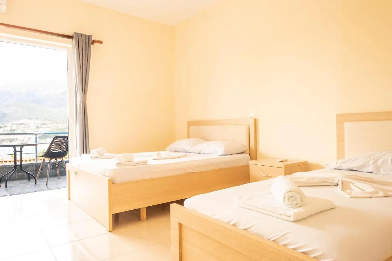 Hotel Mesun Himare 3*,  Albanië