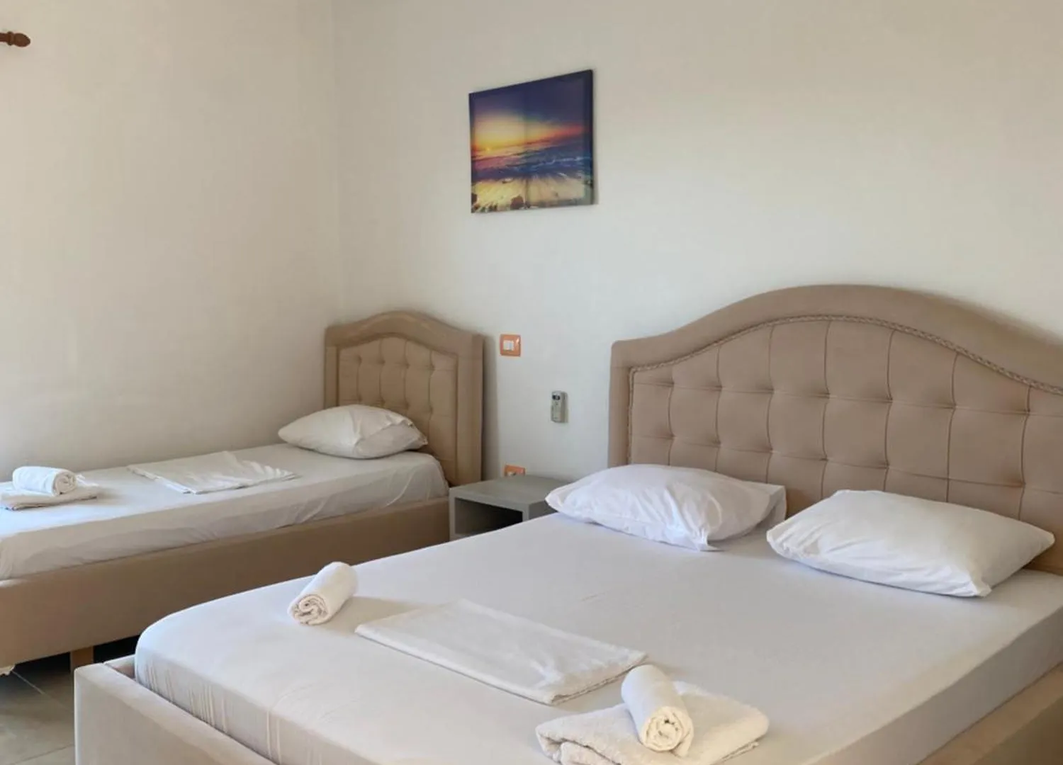 Hotel Mesun Himare 3*,